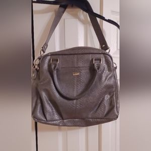 Womans Thirty One purse